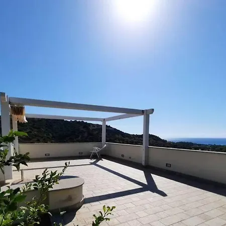 Moderno Ed Elegante Con Veranda Panoramica Privata Villa Villasimius