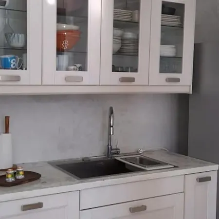 Moderno Ed Elegante Con Veranda Panoramica Privata * 빌라시미우스